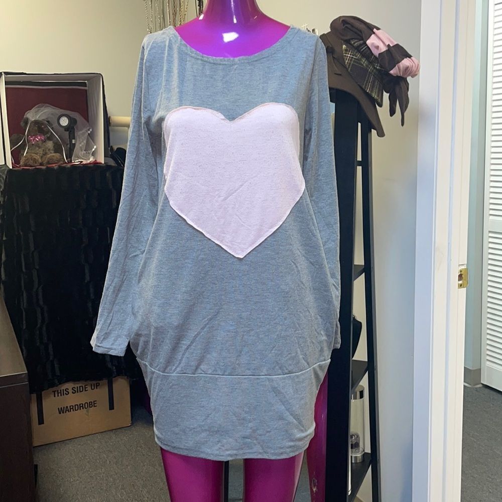 Long slv T-shirt dress with pockets BOGO